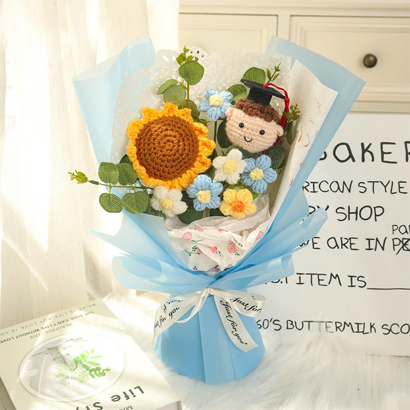 Graduation Doll Crochet Bouquet product view 11